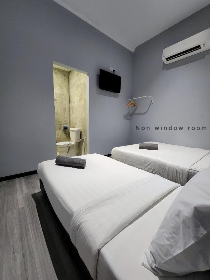 Gurney Coast Guest House By Sky Hive جورج تاون المظهر الخارجي الصورة