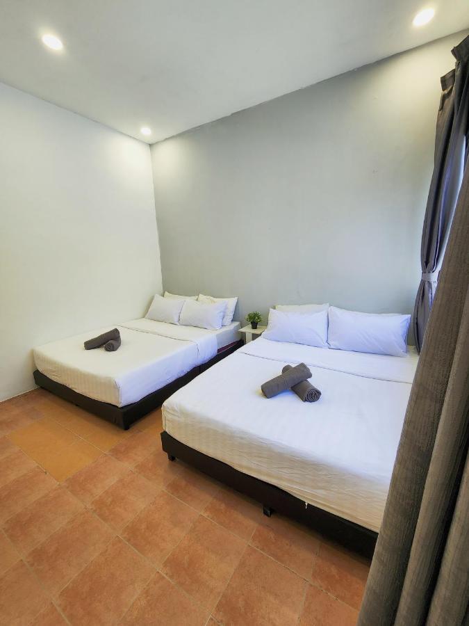 Gurney Coast Guest House By Sky Hive جورج تاون المظهر الخارجي الصورة
